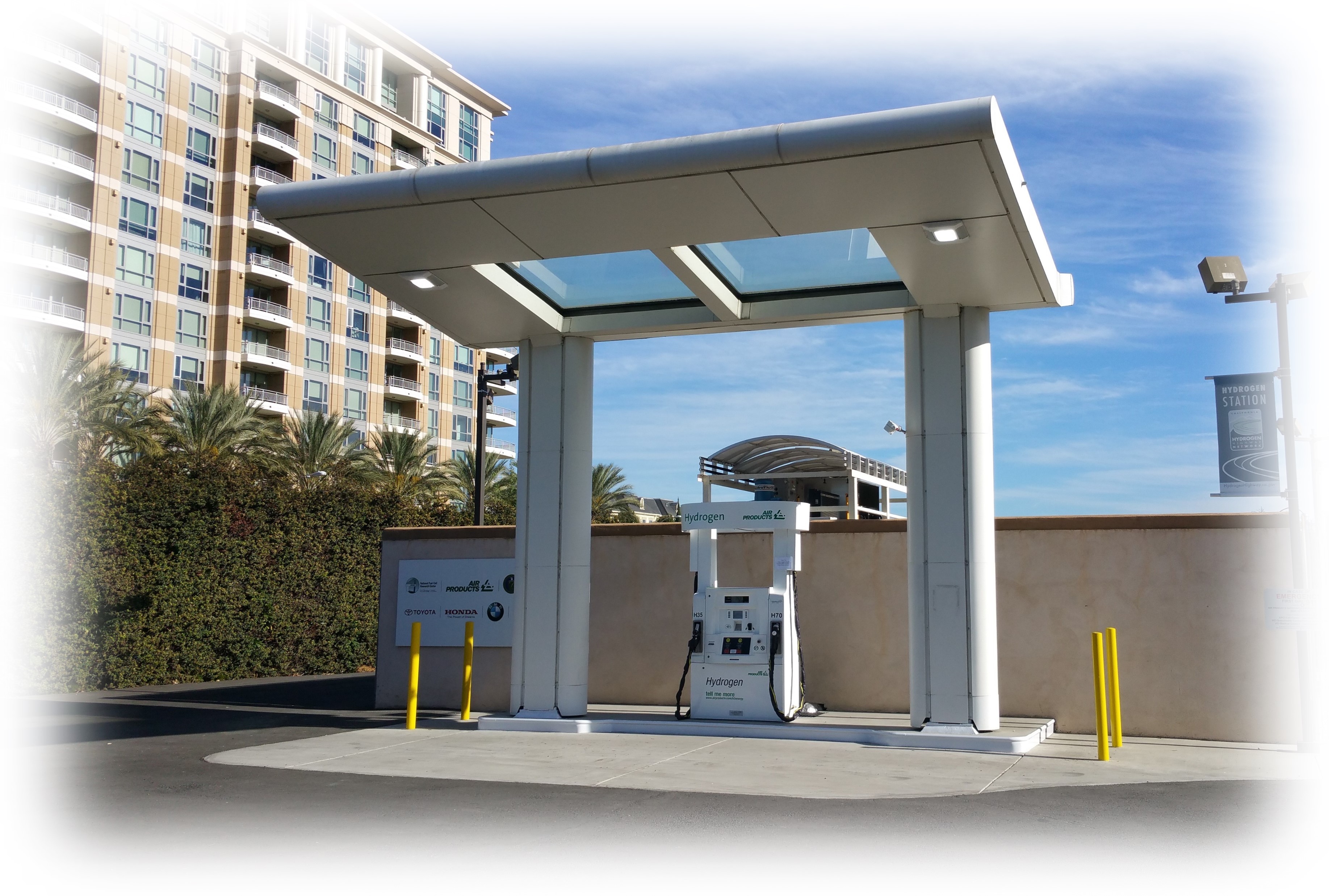 UCI Hydrogen Fueling Station Image